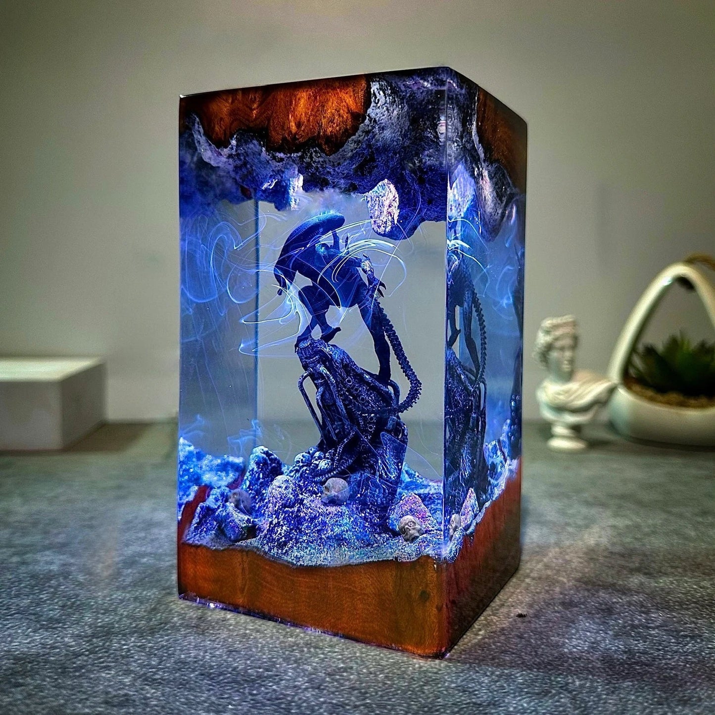 Godzilla Monster Epoxy Resin Lamp - ArtFIGU