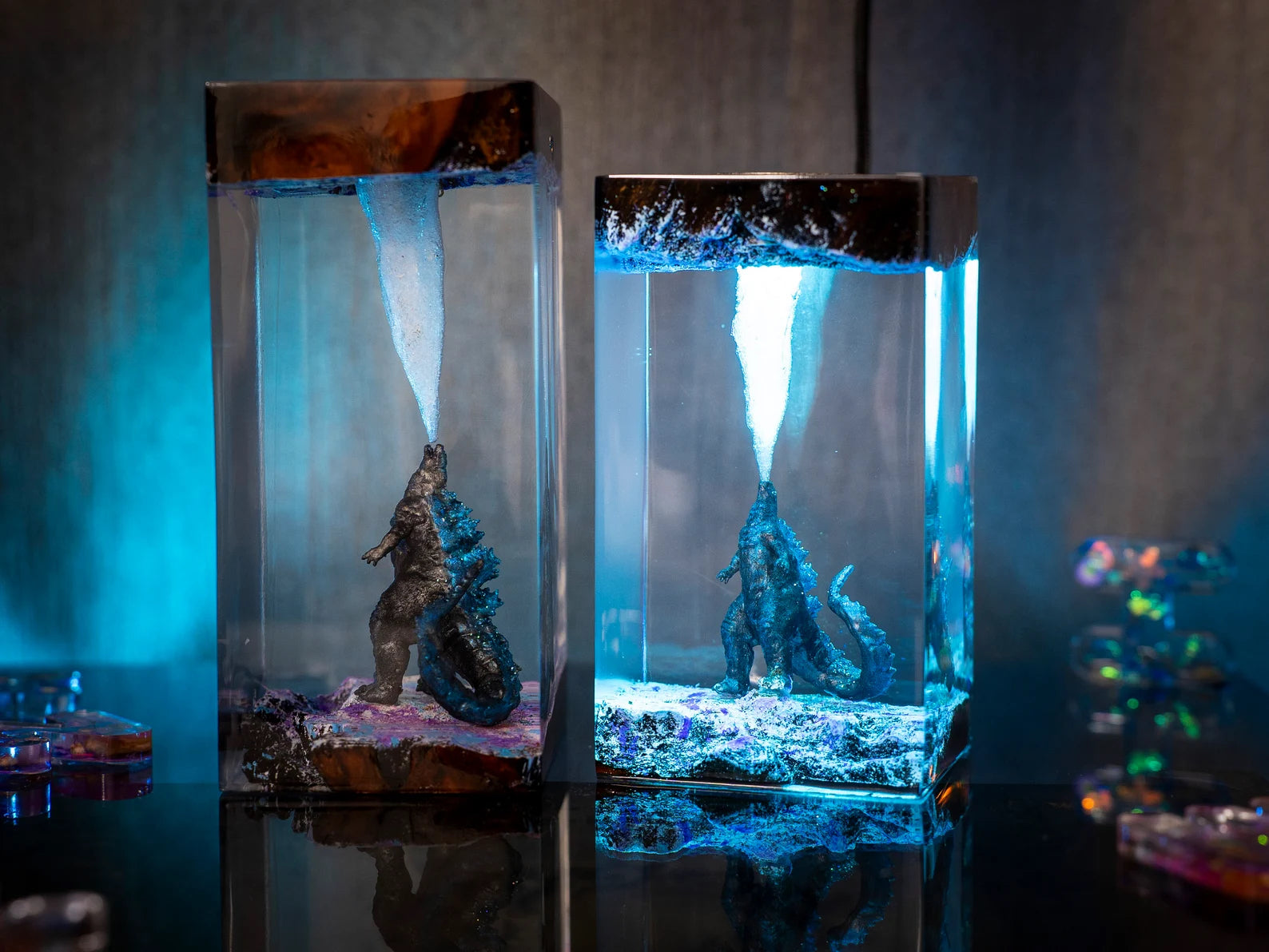 Godzilla King Of The Monsters Epoxy Resin Lamp - ArtFIGU