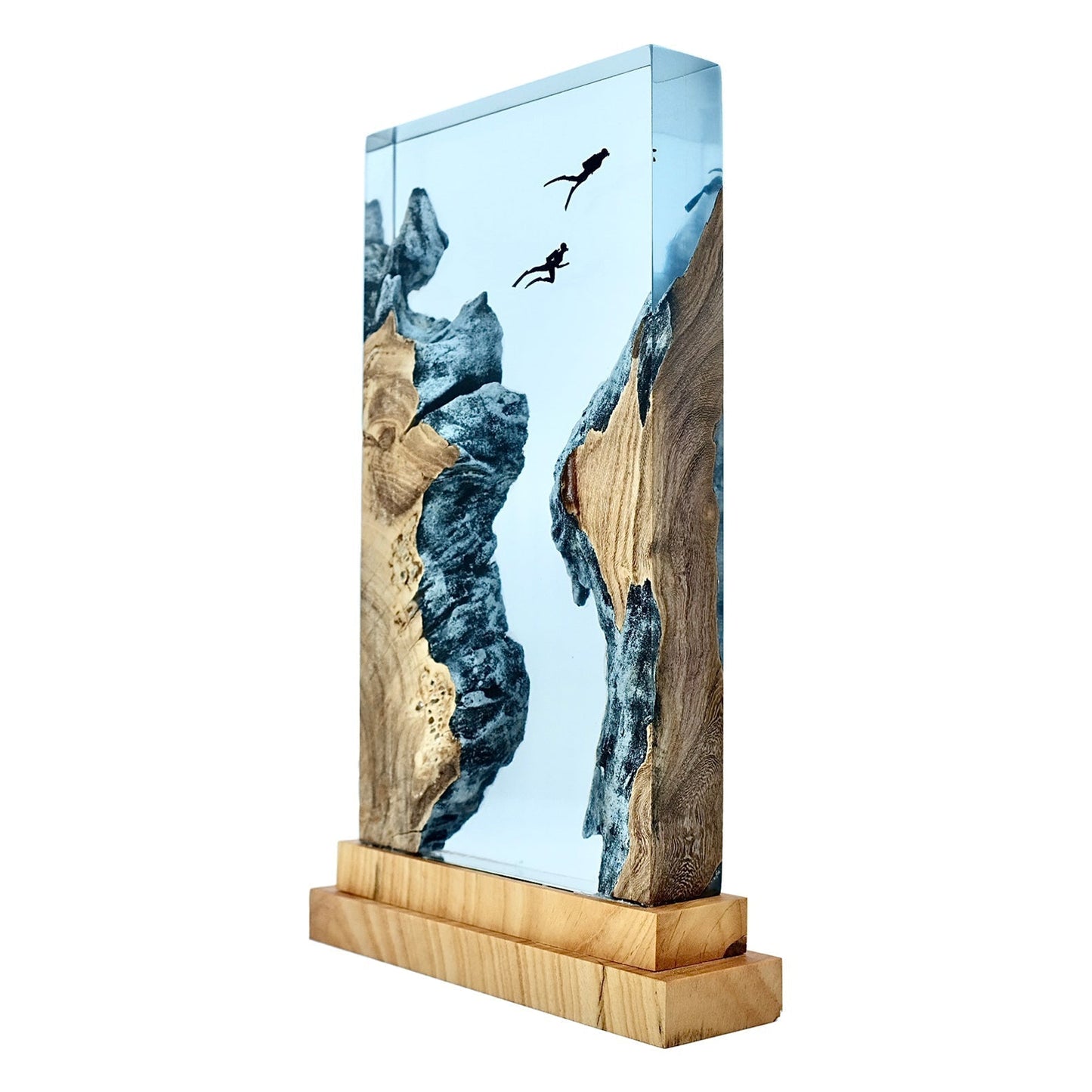 Divers Explore Undersea - High Quality Epoxy Resin Lamp - ArtFIGU