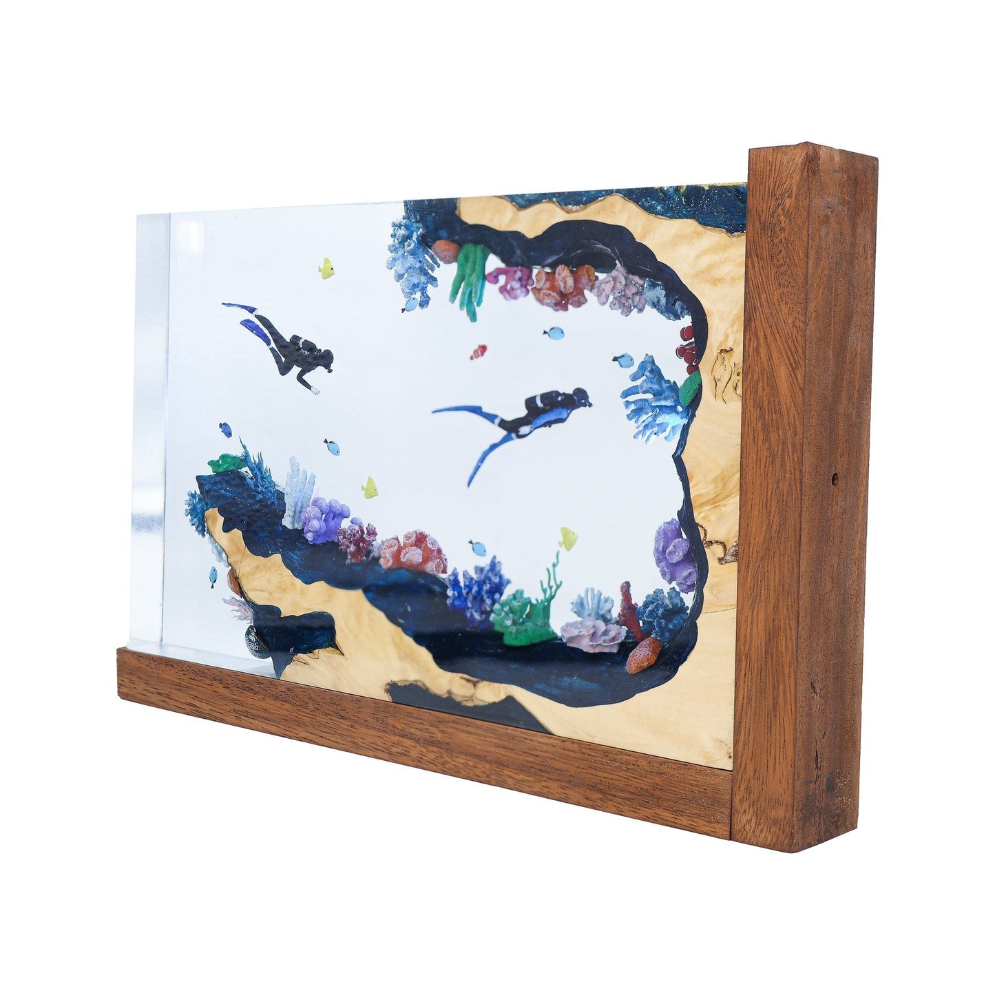Divers Explore Coral Cave Undersea - High Quality Epoxy Resin Lamp - ArtFIGU