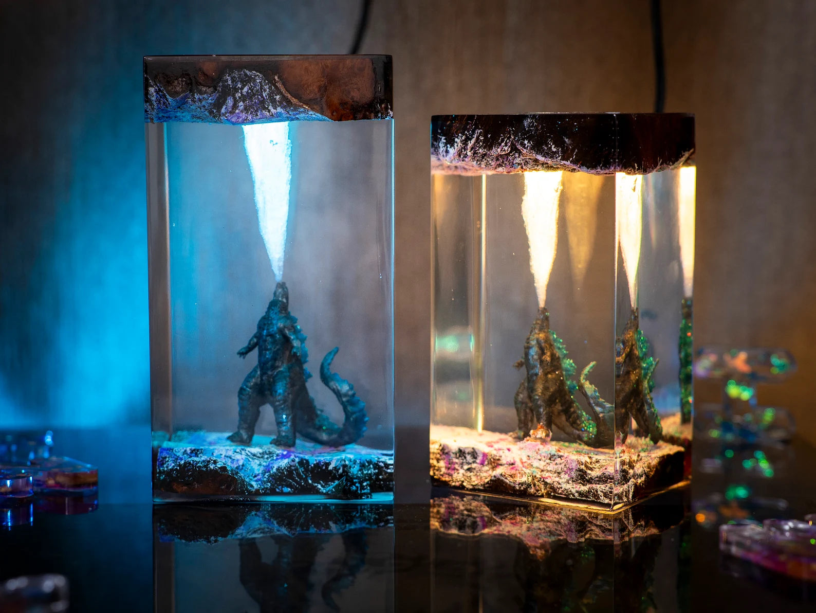 Godzilla King Of The Monsters Epoxy Resin Lamp - ArtFIGU