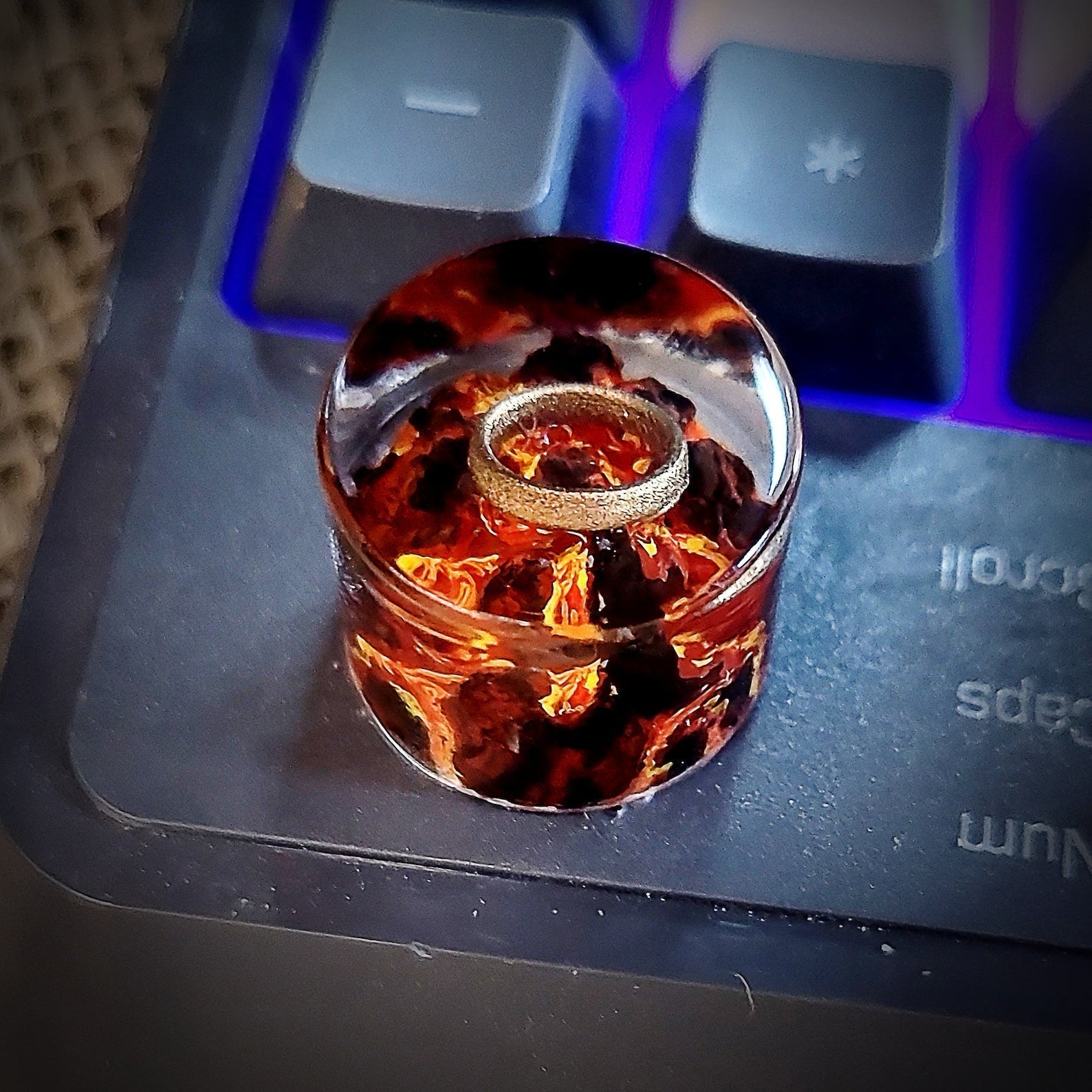 LOTR Lord Of Rings Eye of Sauron Dark Lord The One Ring Keyboard Knob Artisan Keycaps Epoxy Resin - ArtFIGU