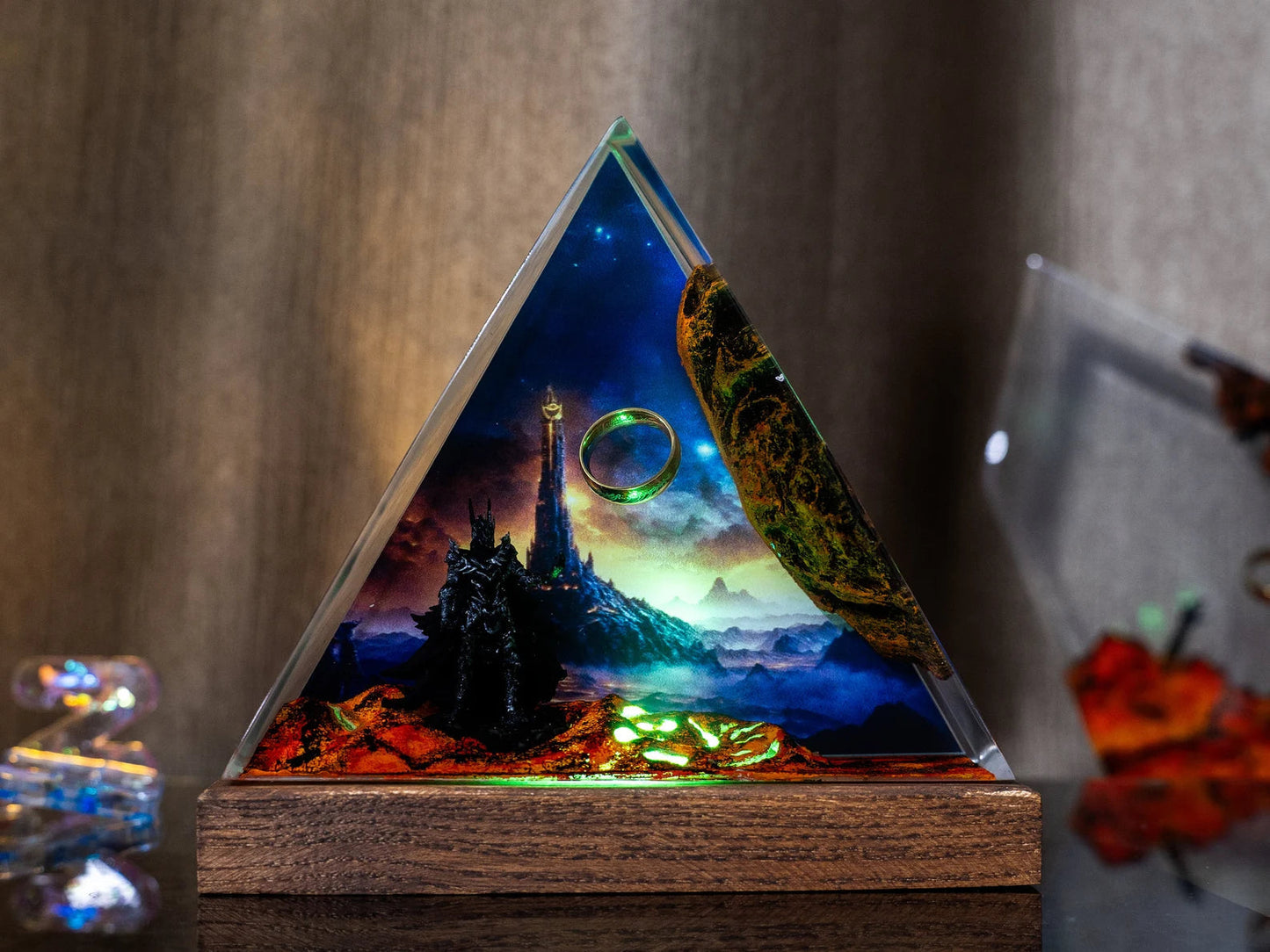LOTR Lord Of Rings The One Ring Sauron Dark Lord Castle Epoxy Resin Lamp - ArtFIGU