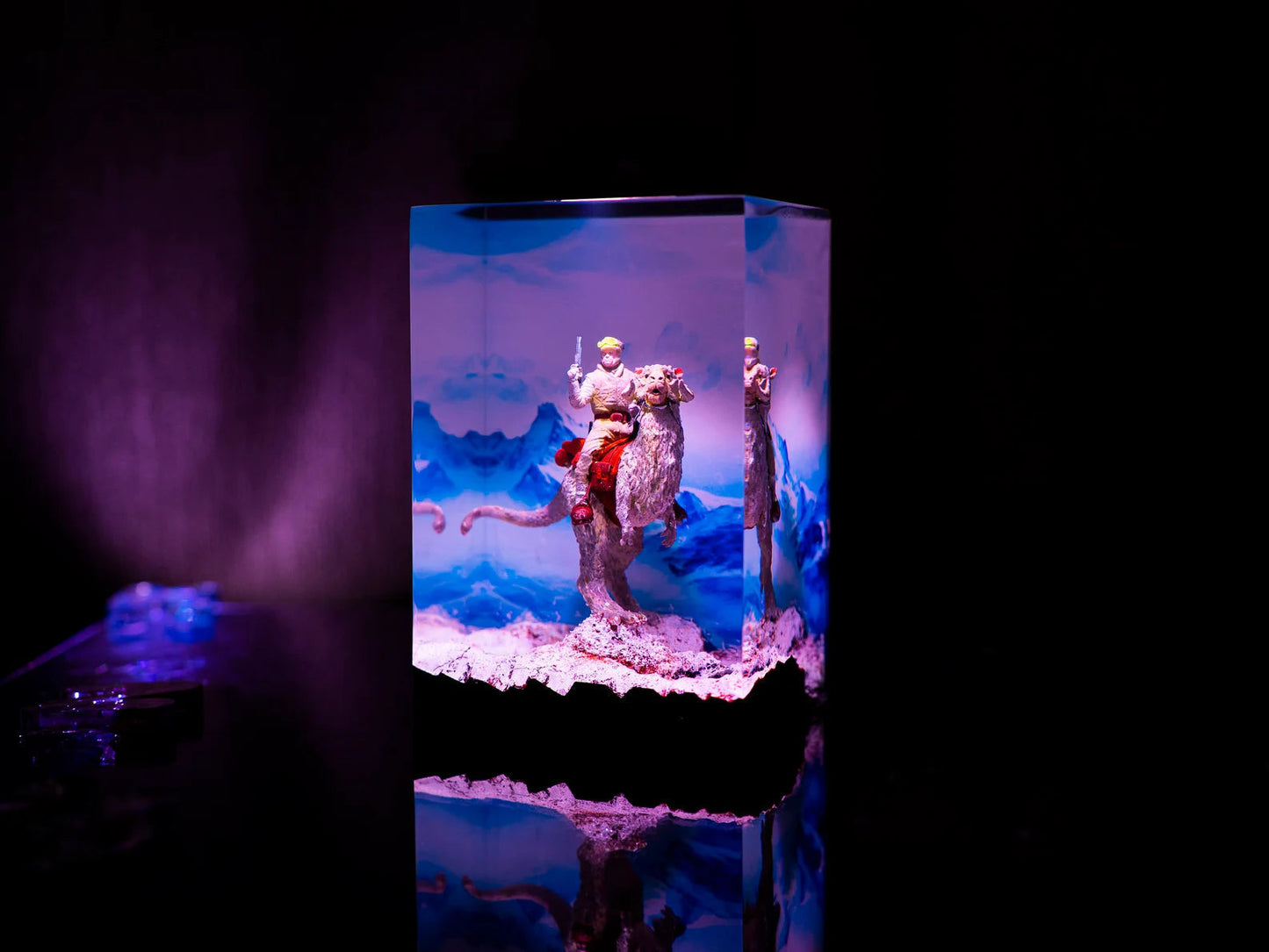 Star Wars Luke Skywalker Riding Tauntaun