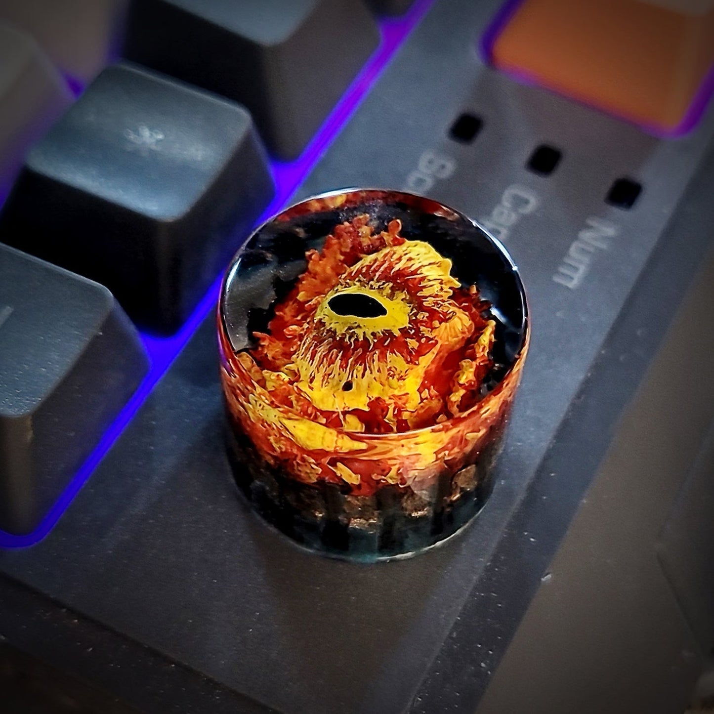 LOTR Lord Of Rings Eye of Sauron Dark Lord The One Ring Keyboard Knob Artisan Keycaps Epoxy Resin - ArtFIGU