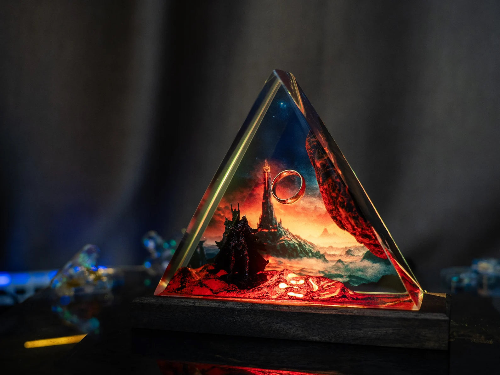 LOTR Lord Of Rings The One Ring Sauron Dark Lord Castle Epoxy Resin Lamp - ArtFIGU