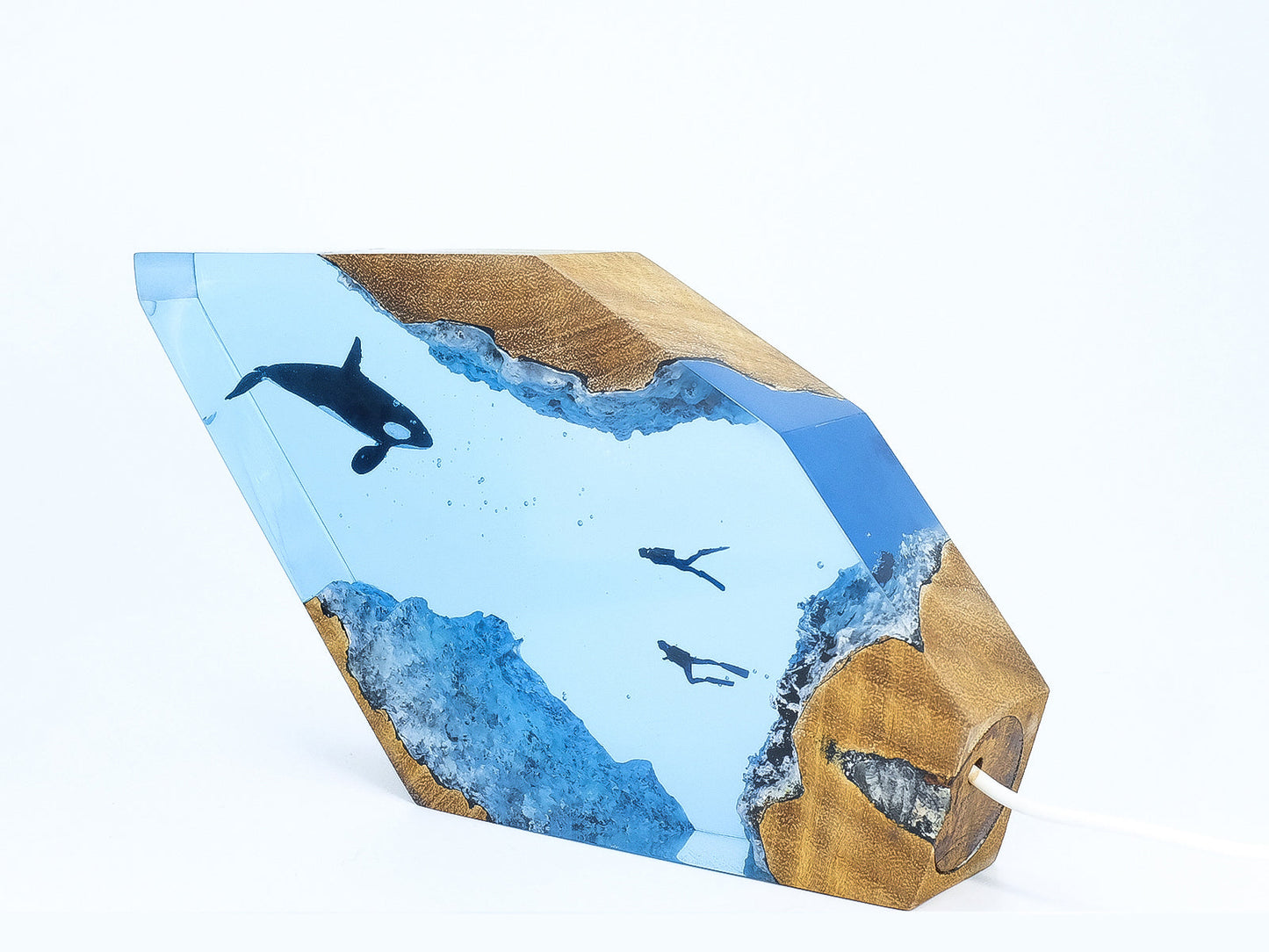 Orca & Divers - High Quality Epoxy Resin Lamp - ArtFIGU