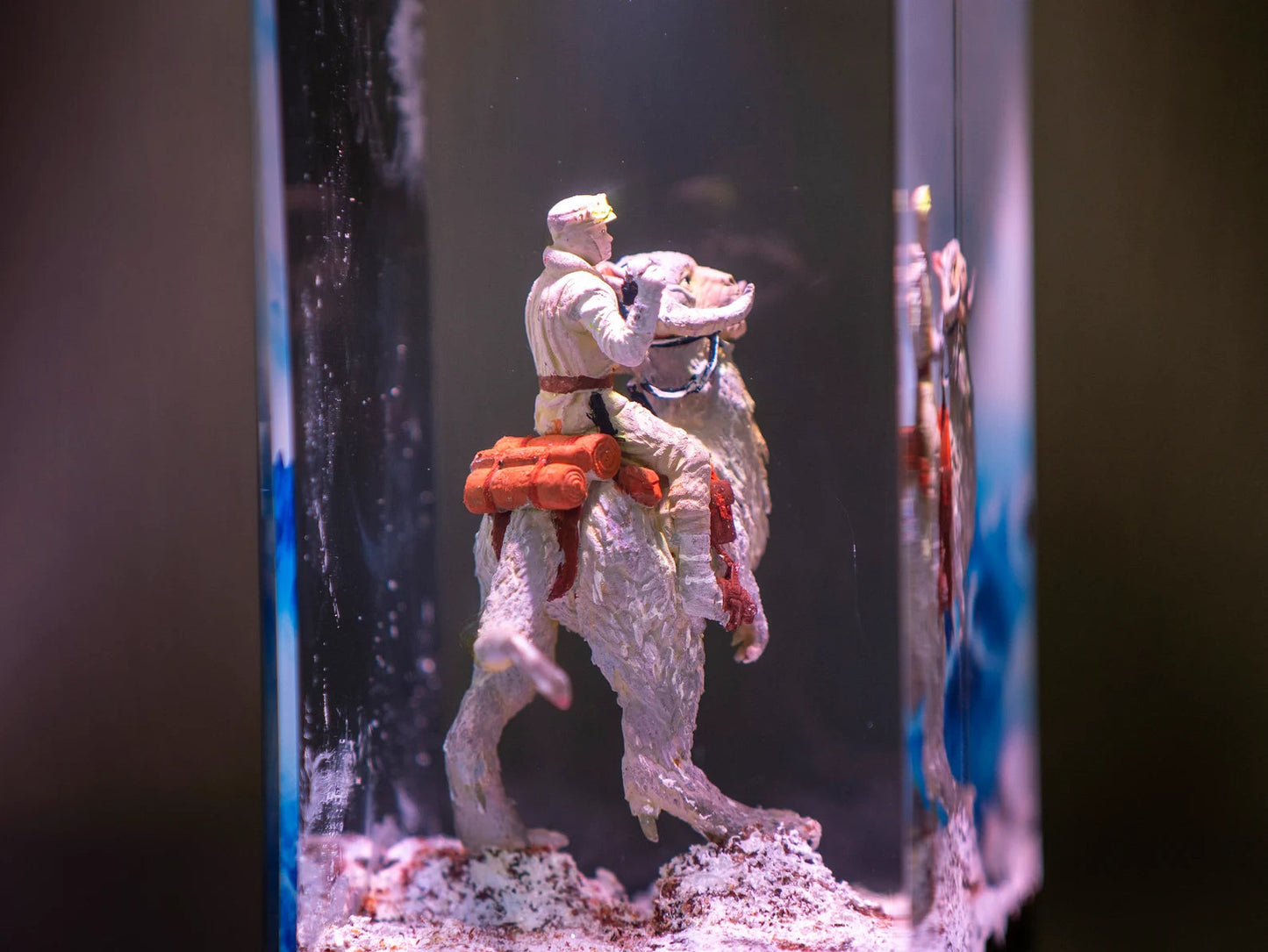 Star Wars Luke Skywalker Riding Tauntaun