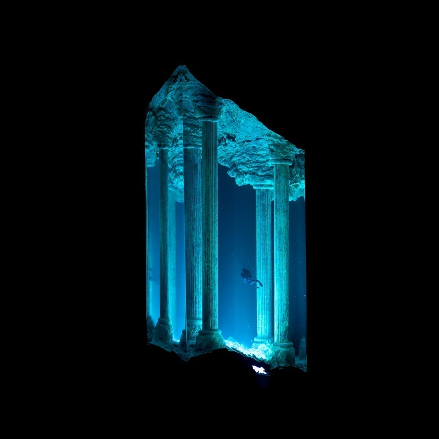 Divers Explore Ancient Ruins Undersea