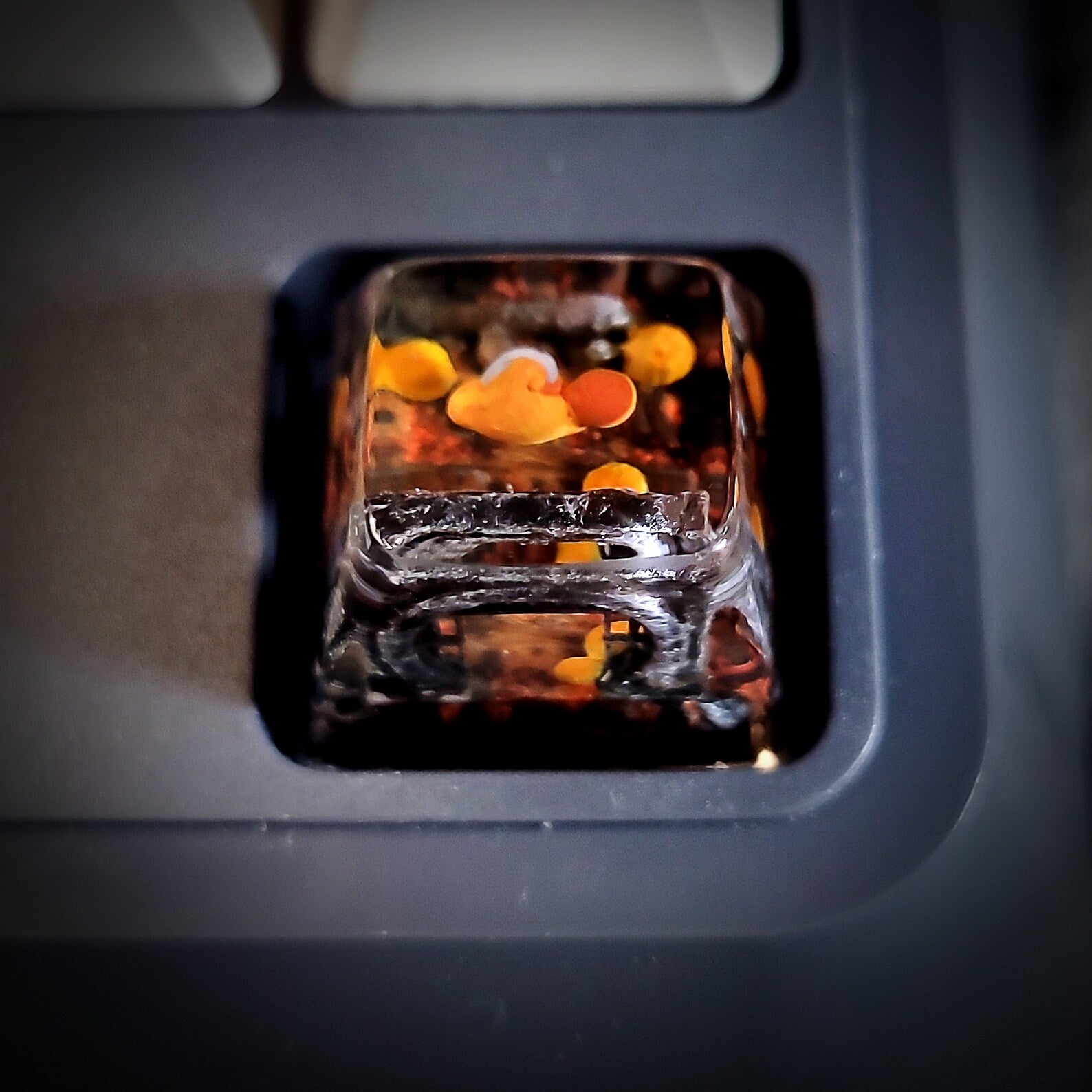 Pennywise The Clown IT Halloween Artisan Keycaps Epoxy Resin - ArtFIGU