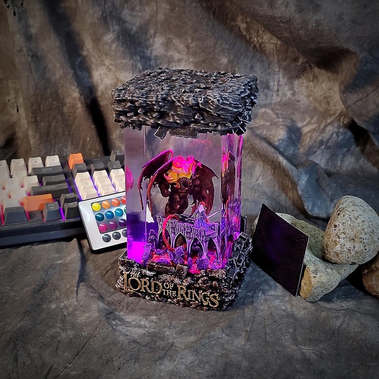 LOTR Lord Of Rings Balrog vs Gandalf Diorama Epoxy Resin Lamp - ArtFIGU