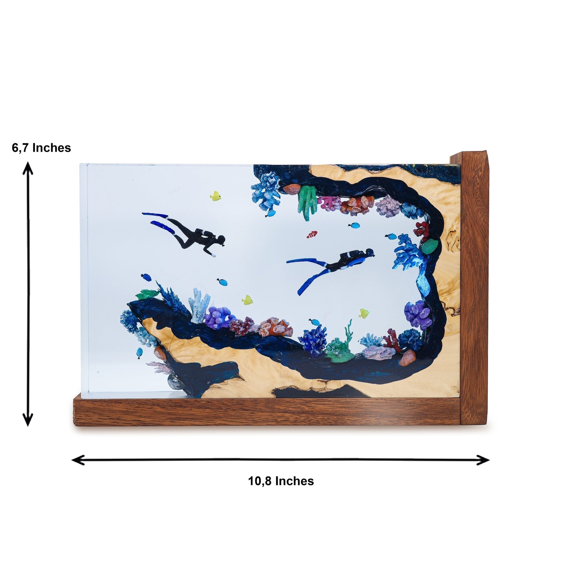 Divers Explore Coral Cave Undersea - High Quality Epoxy Resin Lamp - ArtFIGU