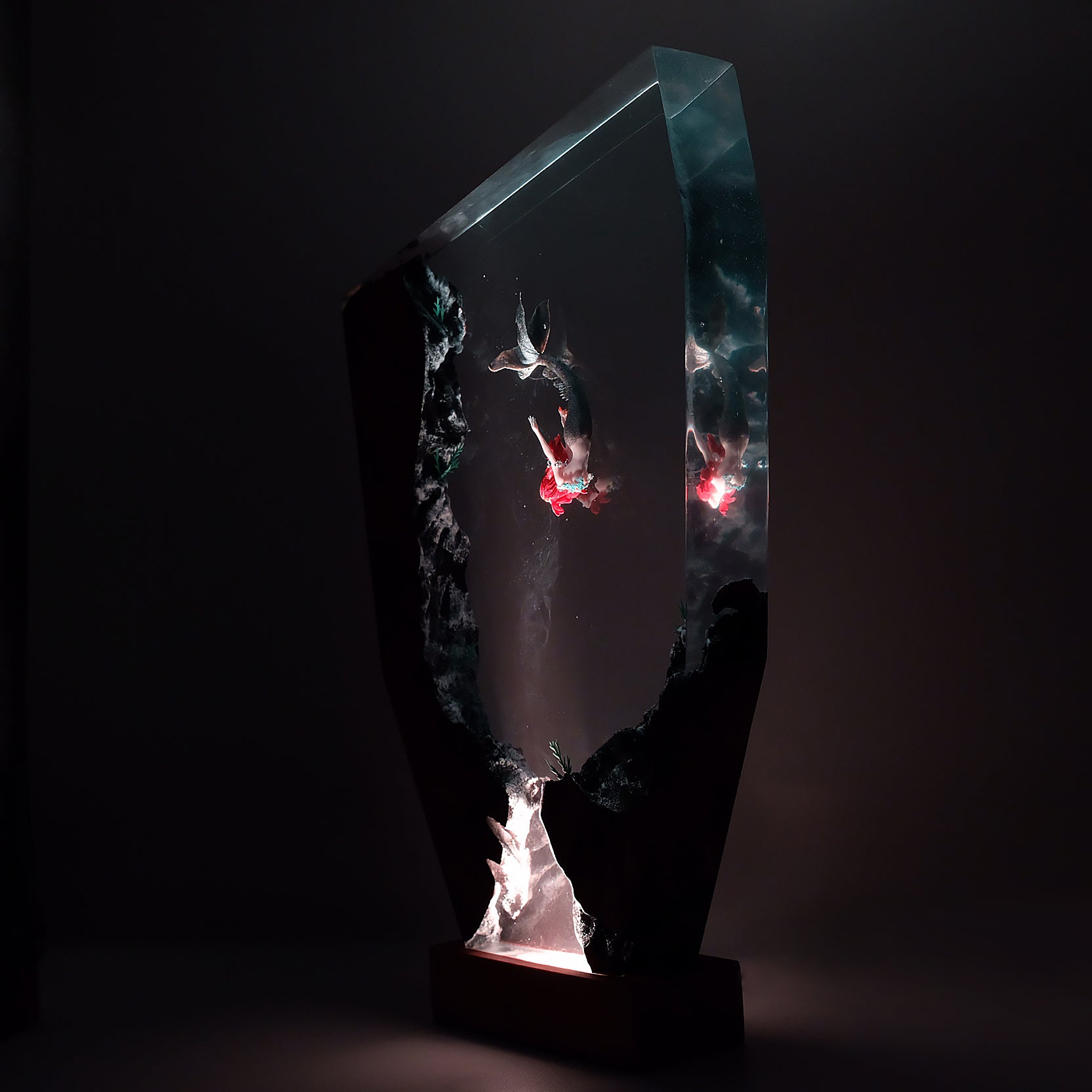 Mermaid Deep Sea Exploration - High Quality Epoxy Resin Lamp - ArtFIGU