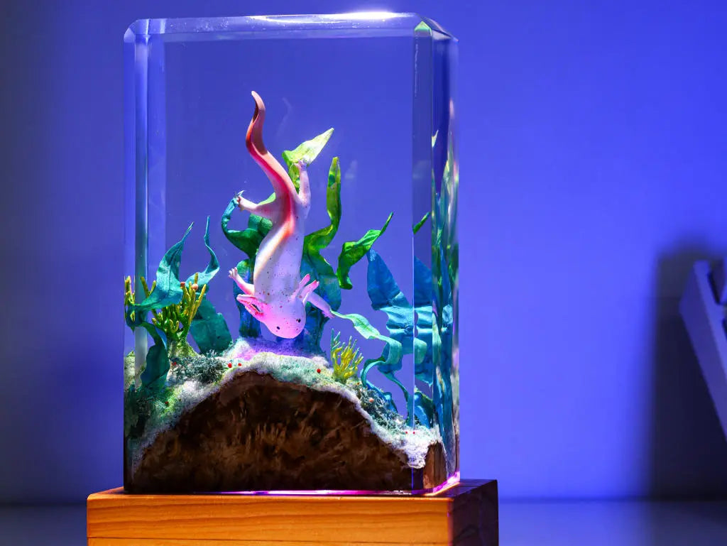Axolotl Undersea Ocean Theme Diorama Epoxy Resin Lamp, Night Light - ArtFIGU