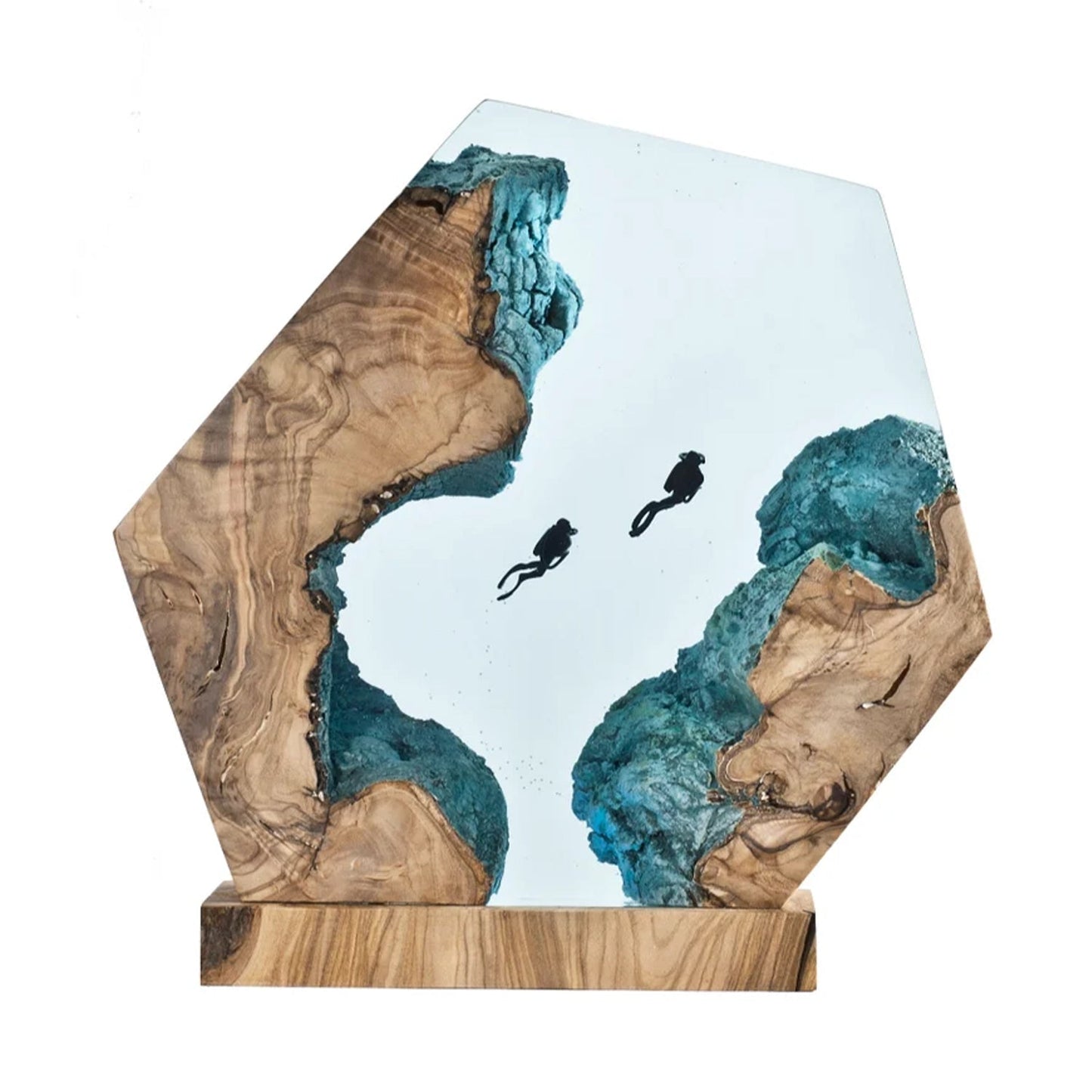 Divers Explore Undersea - High Quality Epoxy Resin Lamp - ArtFIGU