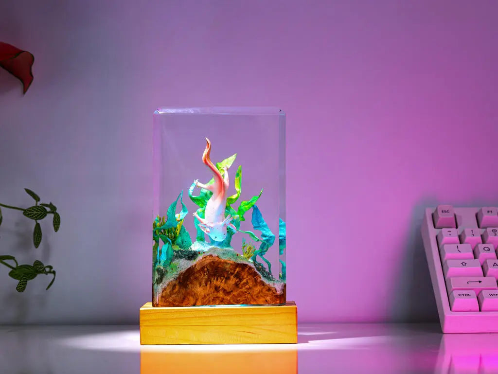 Axolotl Undersea Ocean Theme Diorama Epoxy Resin Lamp, Night Light - ArtFIGU
