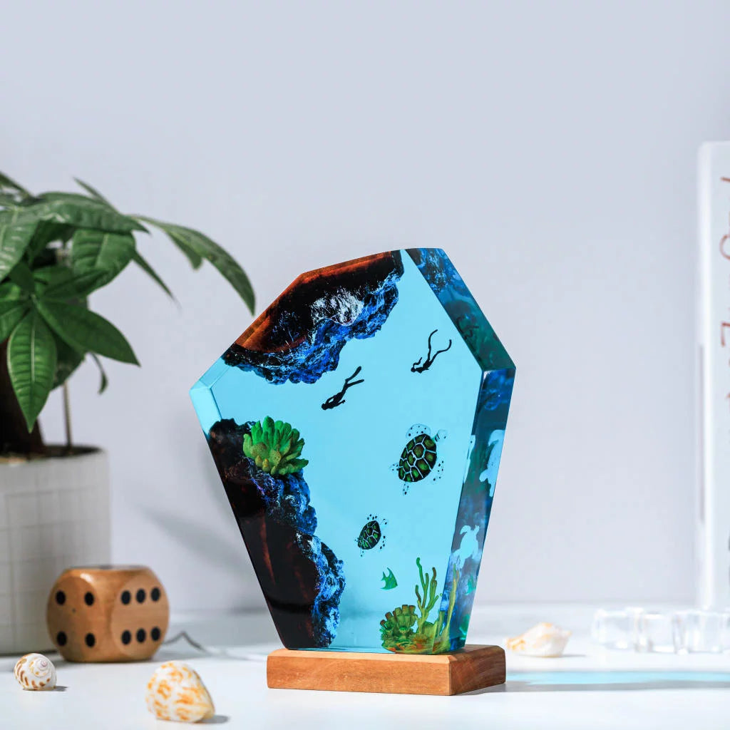 Mom Dad Baby Sea Turtle Divers Epoxy Resin Lamp, Night Light - ArtFIGU