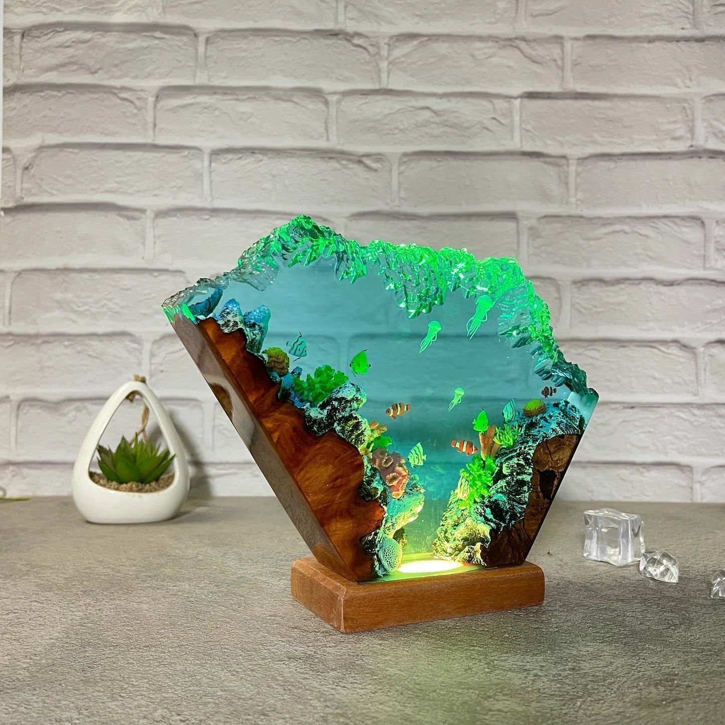 Coral Jellyfishs Undersea Ocean Diorama Epoxy Resin Lamp, Night Light - ArtFIGU