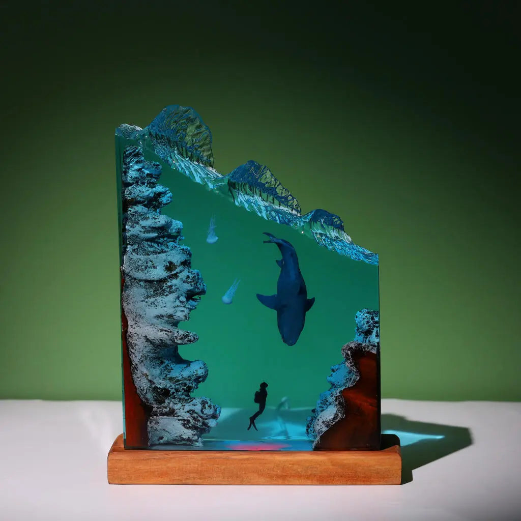 Megalodon Shark Jelly Divers Undersea Ocean Diorama Epoxy Resin Lamp, Night Light - ArtFIGU
