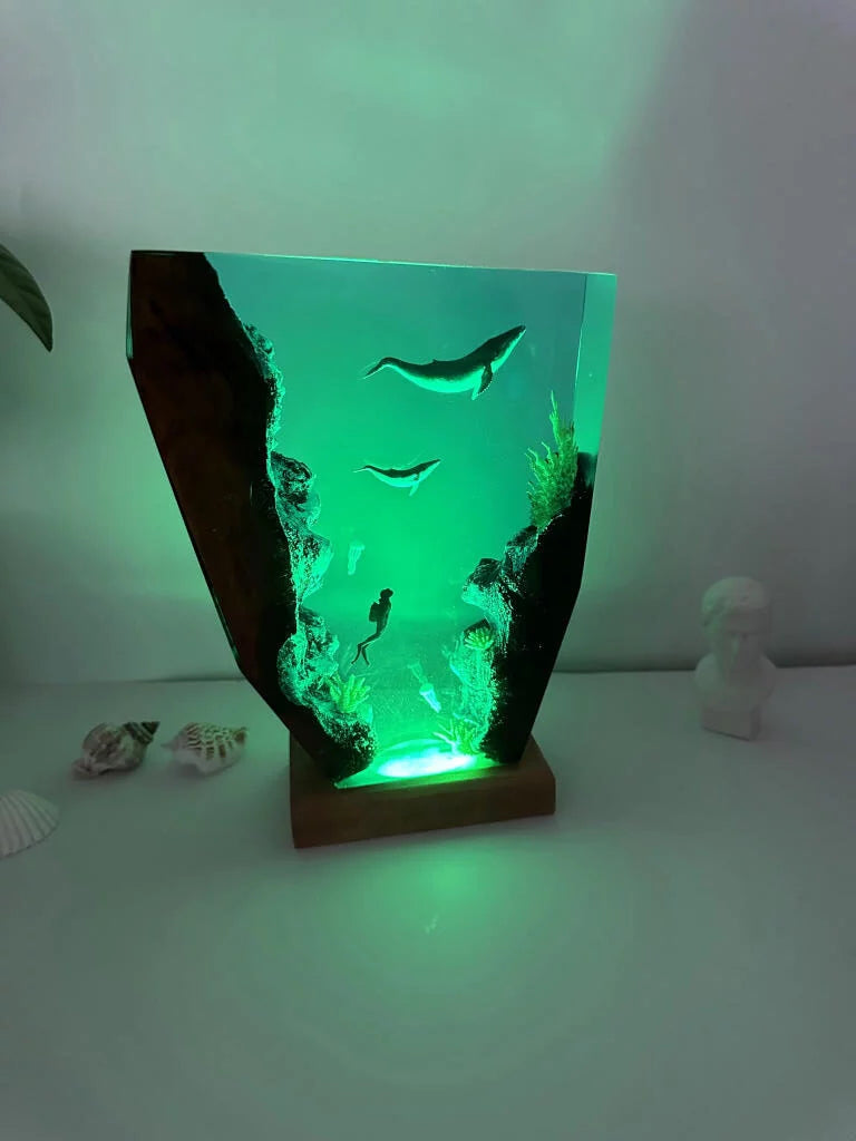 Mom Dad Baby Humpback Whale Epoxy Resin Lamp, Night Light - ArtFIGU