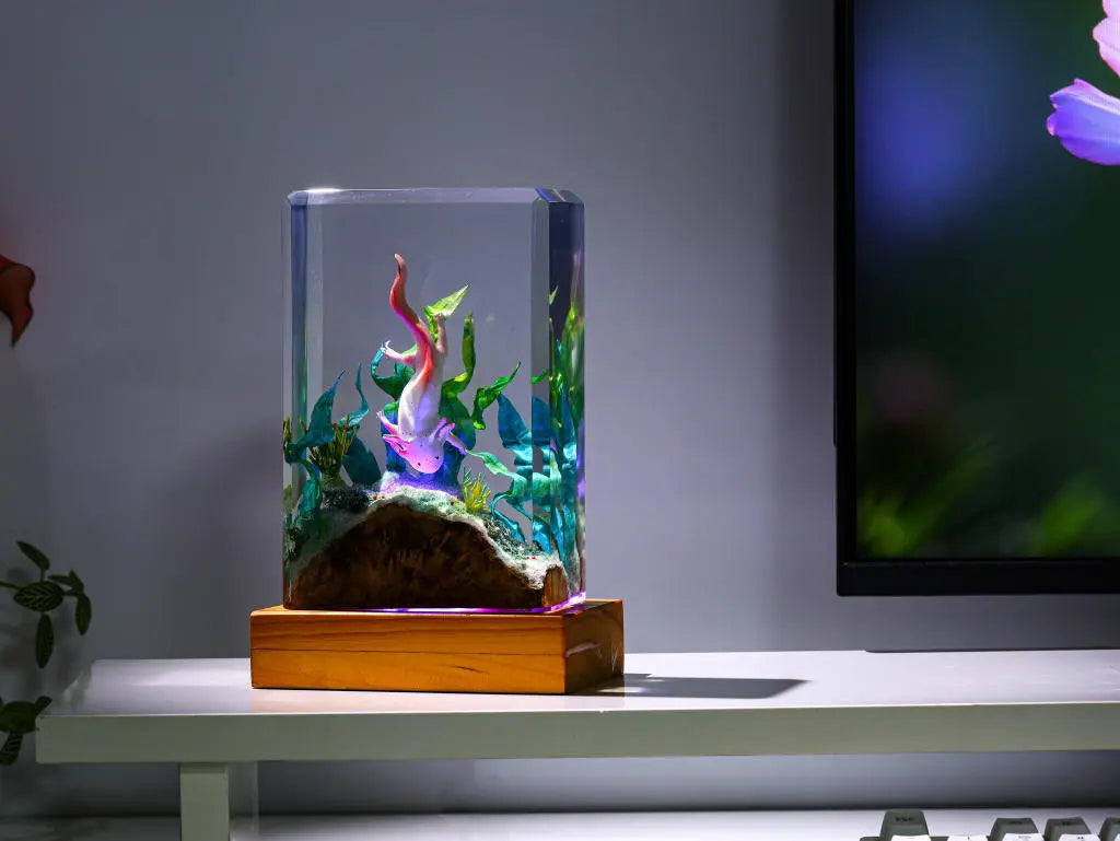 Axolotl Undersea Ocean Theme Diorama Epoxy Resin Lamp, Night Light - ArtFIGU