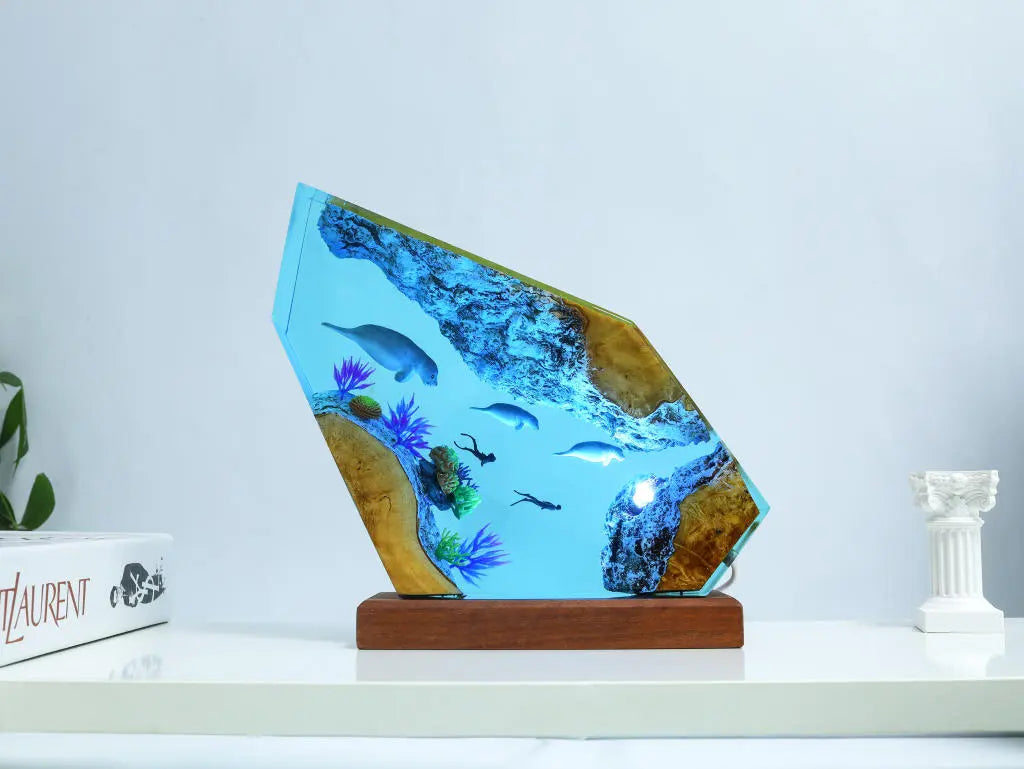 Seals and Divers Undersea Ocean Diorama Epoxy Resin Lamp, Night Light - ArtFIGU