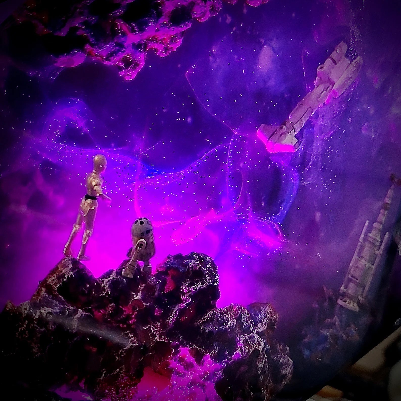 Star Wars Droid R5-D4 C-3PO Corvette Moisture Vaporators Galaxy Epoxy Resin Lamp - ArtFIGU