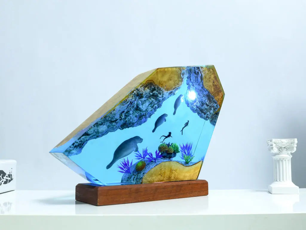 Seals and Divers Undersea Ocean Diorama Epoxy Resin Lamp, Night Light - ArtFIGU
