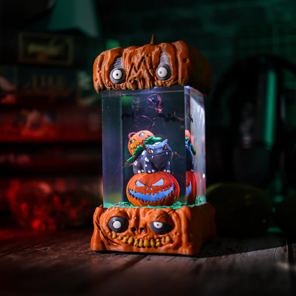 Bulbasaur Pokémon Halloween Lamp