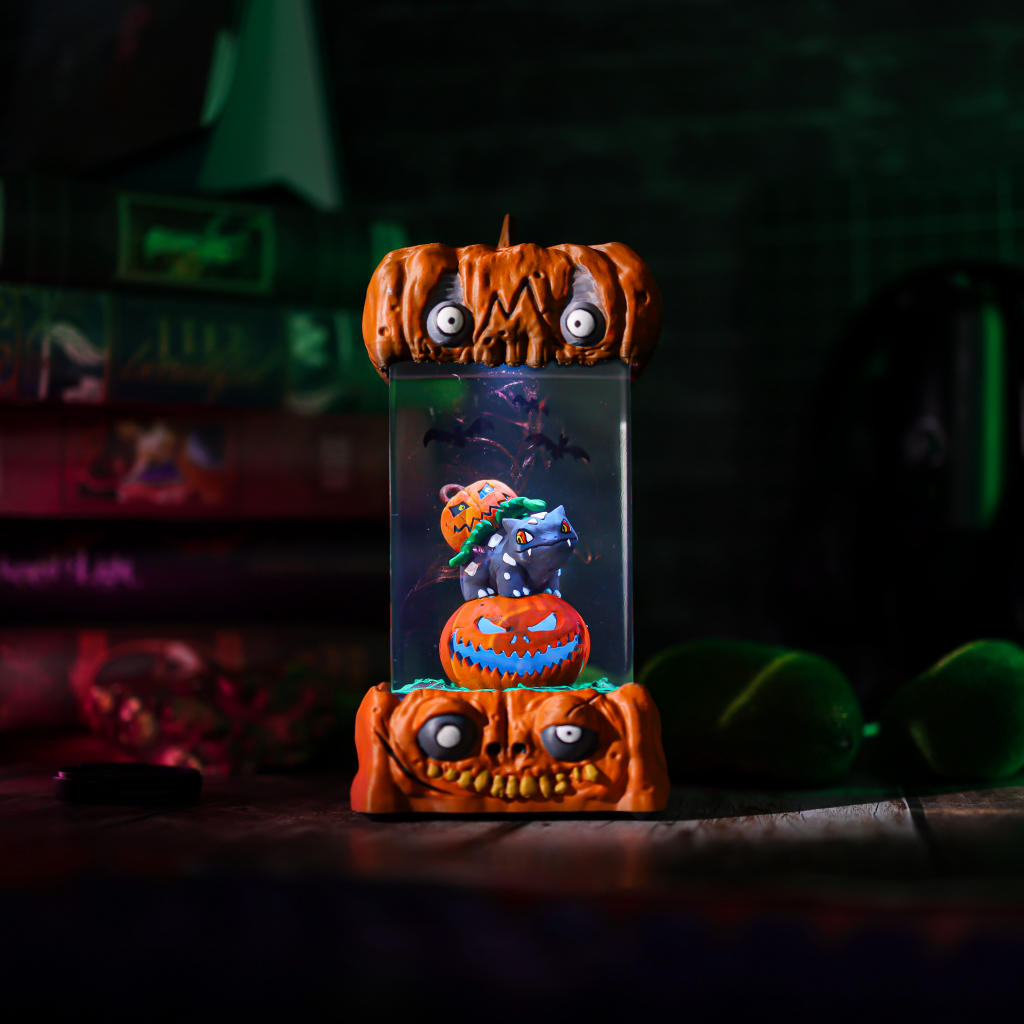 Bulbasaur Pokémon Halloween Lamp