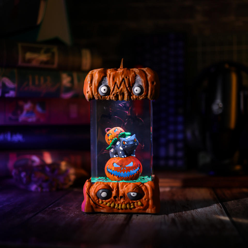 Bulbasaur Pokémon Halloween Lamp