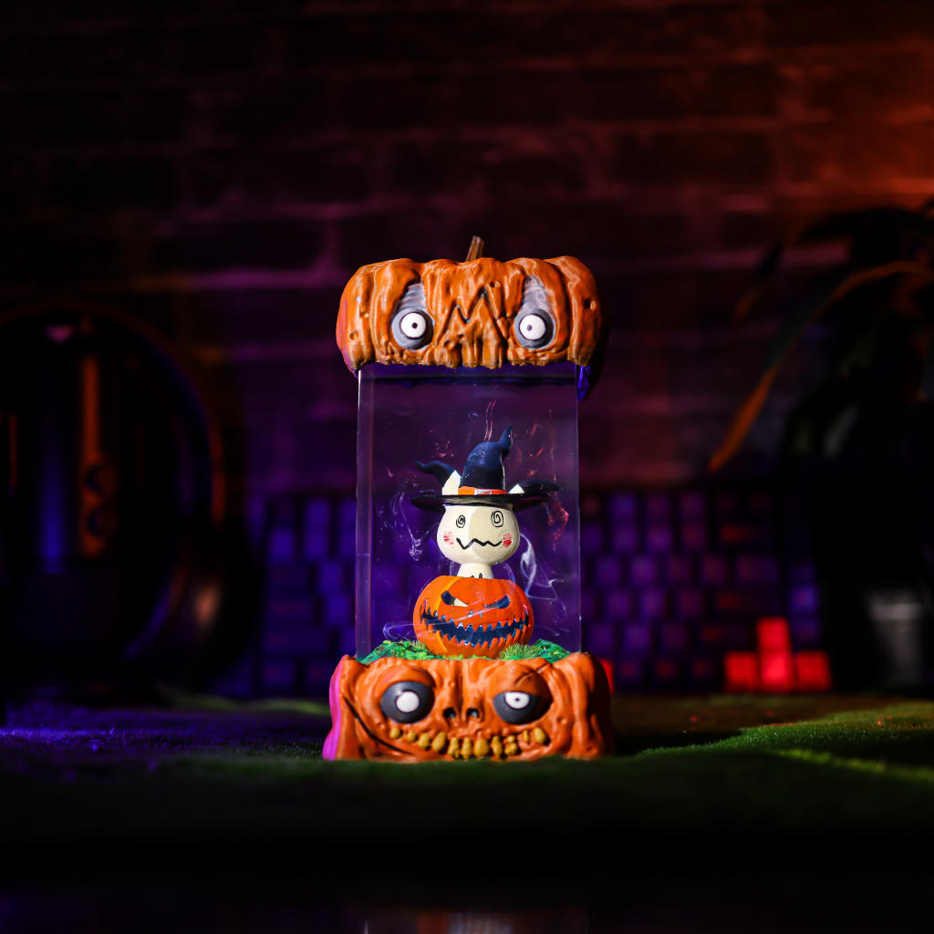 Mimikyu Pokémon Halloween Lamp